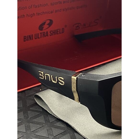 NEW BNUS Bill Benton Matte Black Polarized Sunglasses Brown HD Lenses Italy Gold - Picture 4 of 16